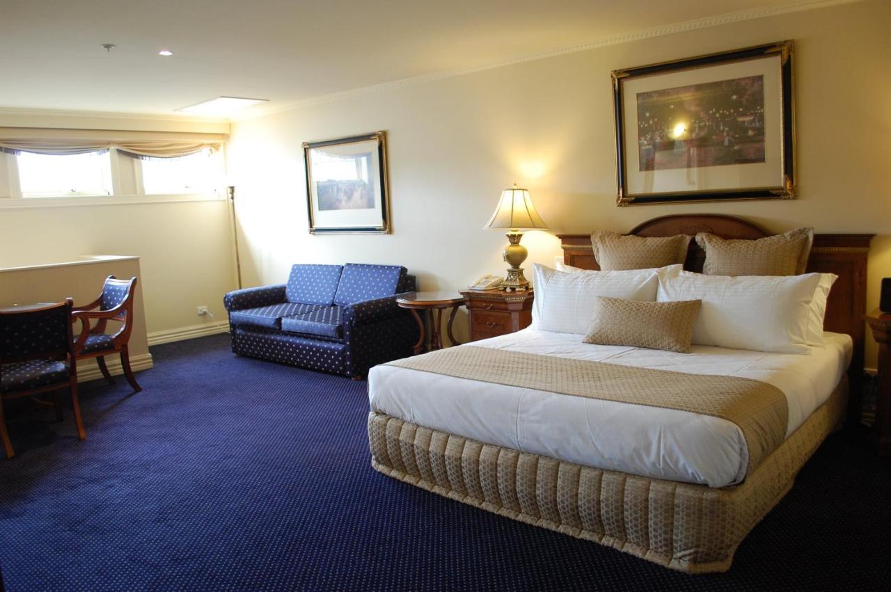 Canterbury International Hotel Forest Hill Eksteriør bilde