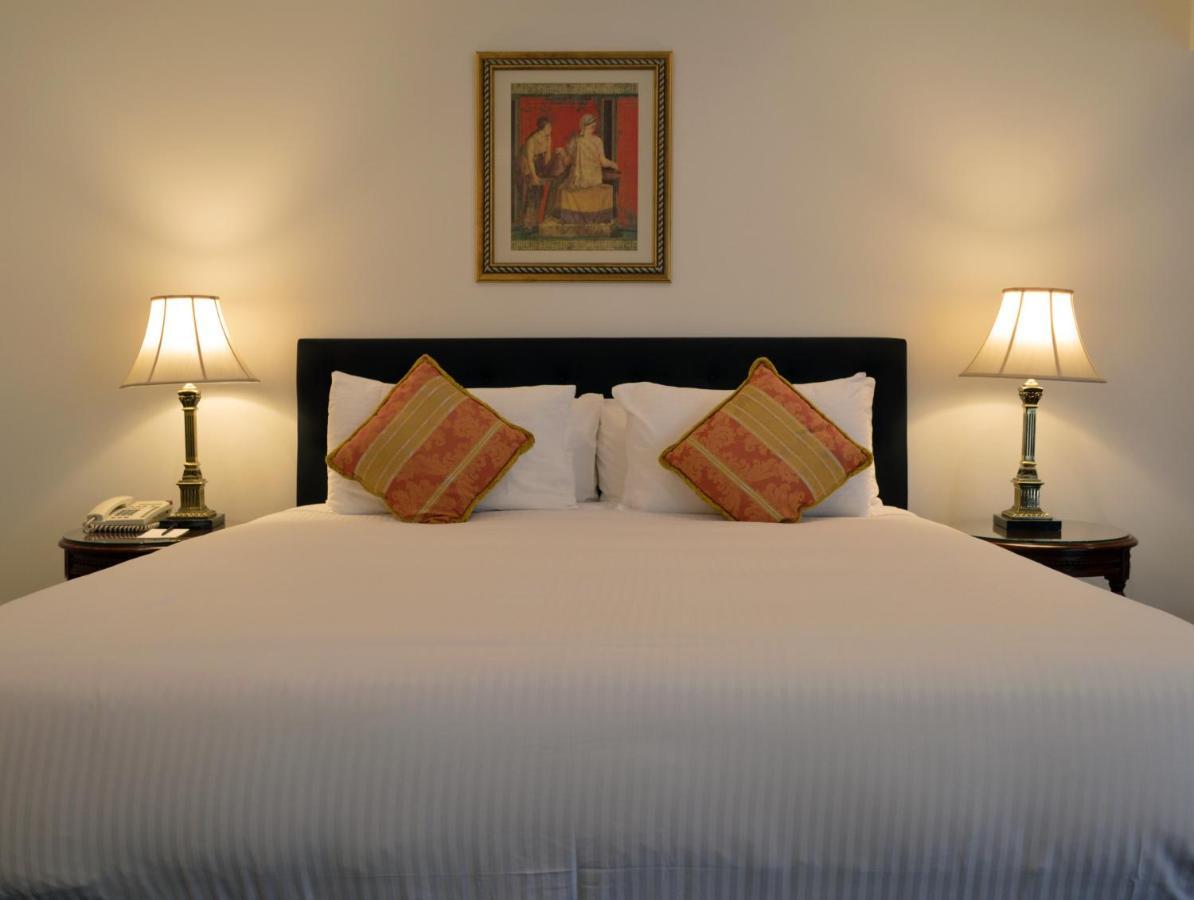 Canterbury International Hotel Forest Hill Eksteriør bilde