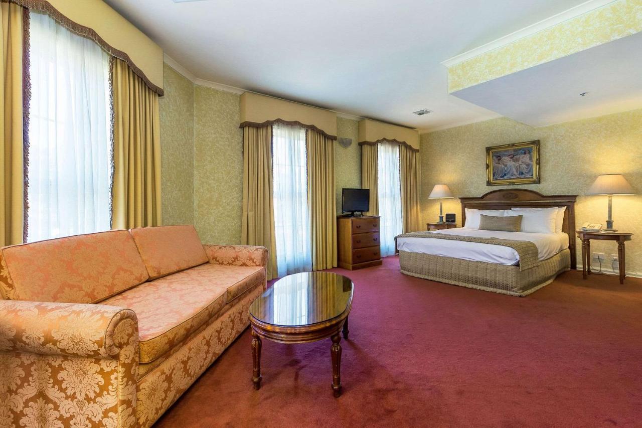Canterbury International Hotel Forest Hill Eksteriør bilde