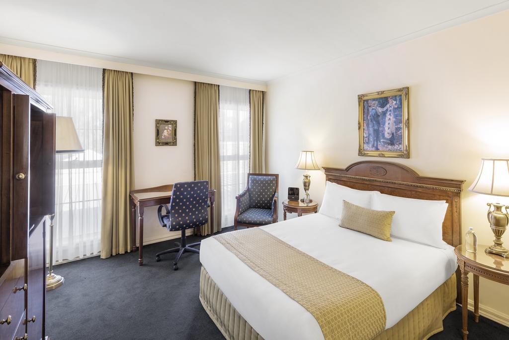 Canterbury International Hotel Forest Hill Eksteriør bilde