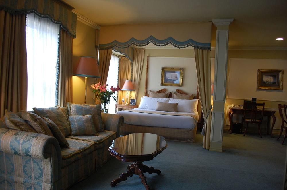 Canterbury International Hotel Forest Hill Eksteriør bilde
